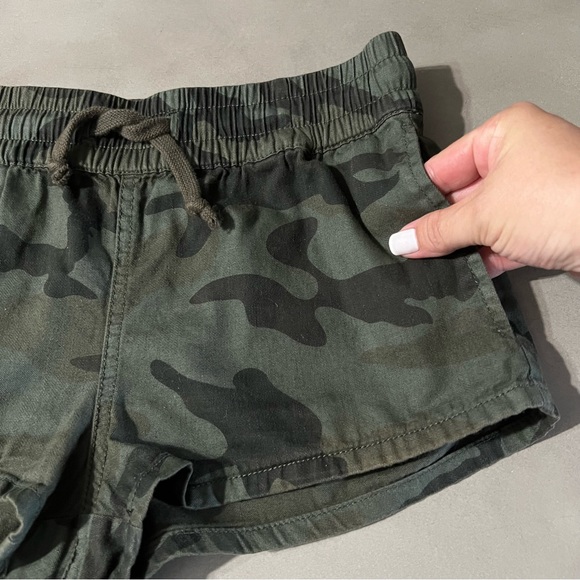 ARITZIA TNA Alva Short - Picture 3 of 6